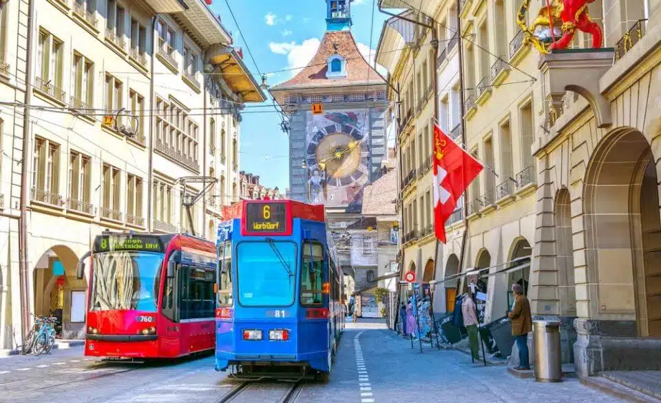 העיר ברן בשווייץ (תמונה: שאטרסטוק)